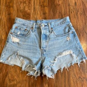 Levi’s 501 Button Fly High Rise Denim Distressed Shorts, Women’s, 27